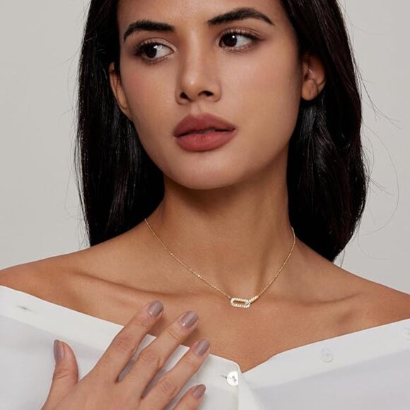 Neiman Marcus Dainty 18k Gold Plated Paperclip Necklace - Picture 2 of 5